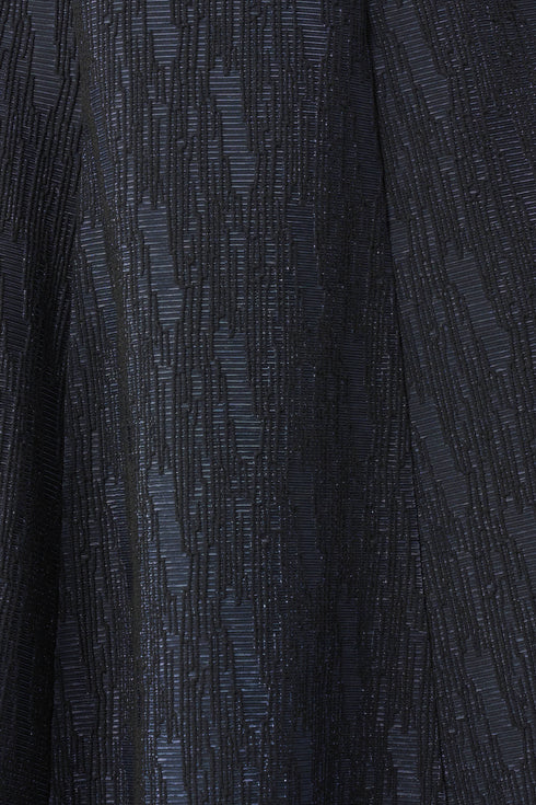 Joseph Ribkoff Signature | Schulterfreies ausgestelltes Kleid aus foliertem Jacquard