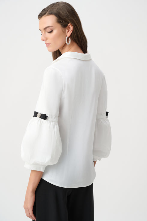 Joseph Ribkoff Signature | Figurbetonte Bluse aus Stretchtaft mit Strassknöpfen