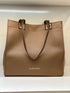 Valentino Shopper Post RE