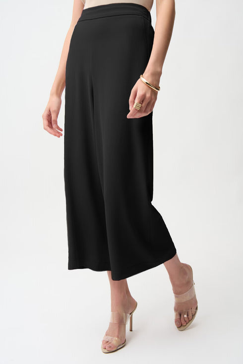 Joseph Ribkoff Handbesticktes Meshkleid mit Wasserfallausschnitt