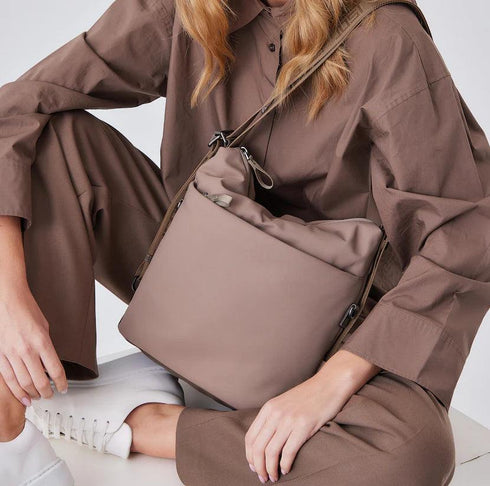 Jost Fallun 2-Ways Handtaschen Rucksack